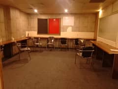 Area 750 Square Feet Office Available For Rent Real Pictures In Main Boulevard Road Gulberg 3 Lahore