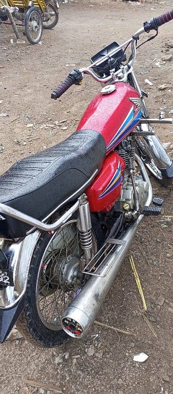 honda 125 2007 model number plate FIR 3