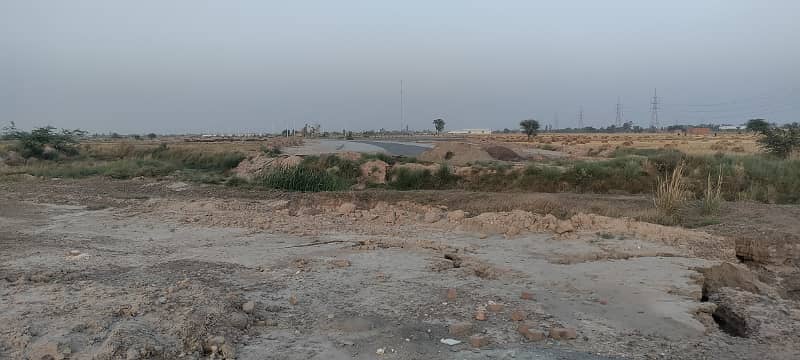 1 Kanal Balloted Plot No 07 Lane No Sector C Overseas West Plot For Sale 6