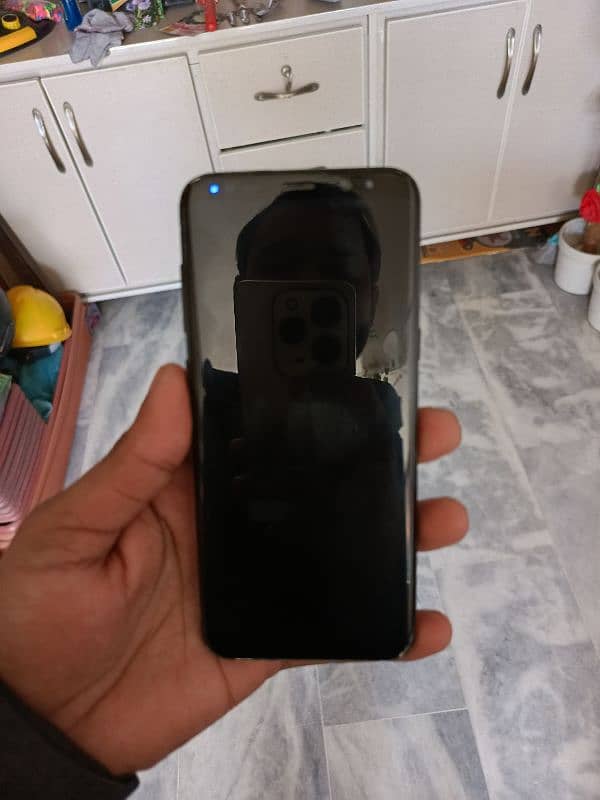 Samsung Galaxy S8 plus lush condition PTA approved 16