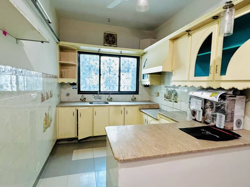 23 MARLA Beautiful HOUSE for Sale in Gulberg 2 8