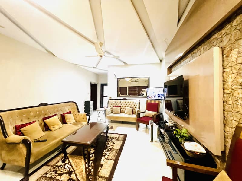 23 MARLA Beautiful HOUSE for Sale in Gulberg 2 18