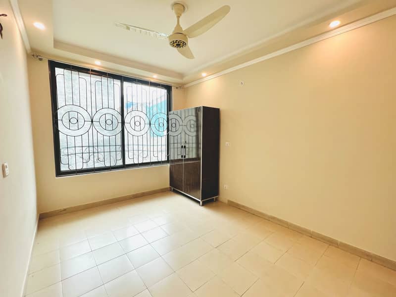 2 Bed Apartment For Rent At Jail Road 4