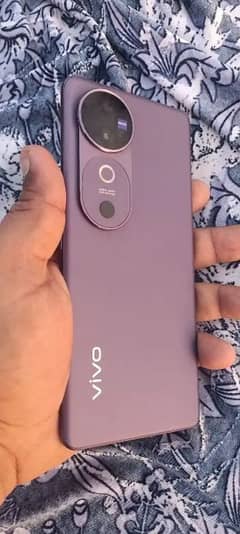 vivo v40 5g 12/256