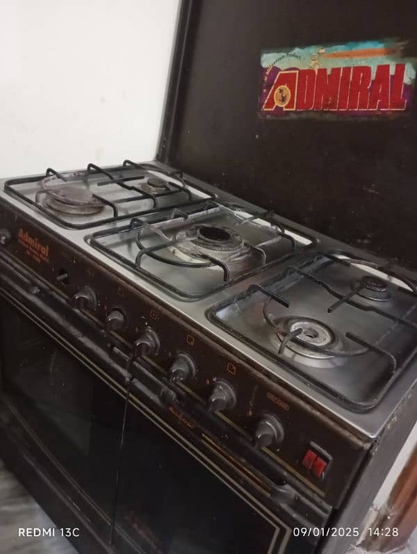 Cooking Range in good condition. . . Ph#03206076037 3