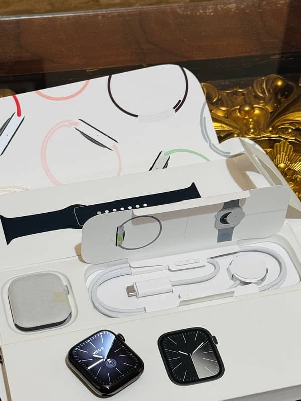 Apple watch series 9 stainless steel sapphire crystal 4