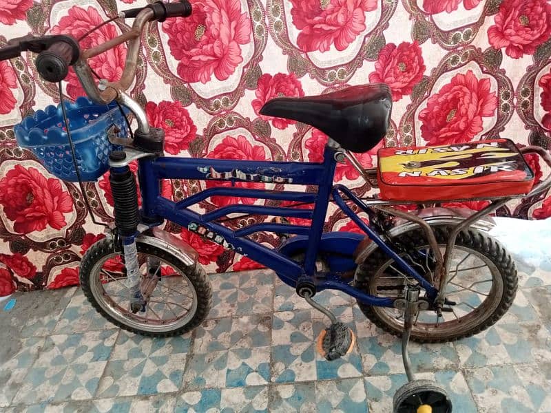 urgent sale child cycle 2