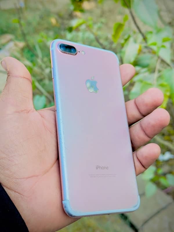 iPhone 7 plus 128gb PTA approved 4