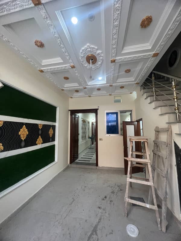 2.5 marla house for sale in Lahore medical housing scheme phase 2 main canal road Lahore 1