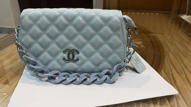 CHANEL leather crossbody bag with beautiful chain 1