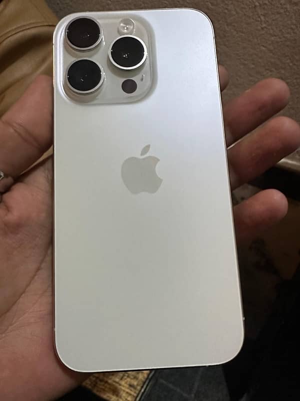 IPHONE 15 Pro New condition 1