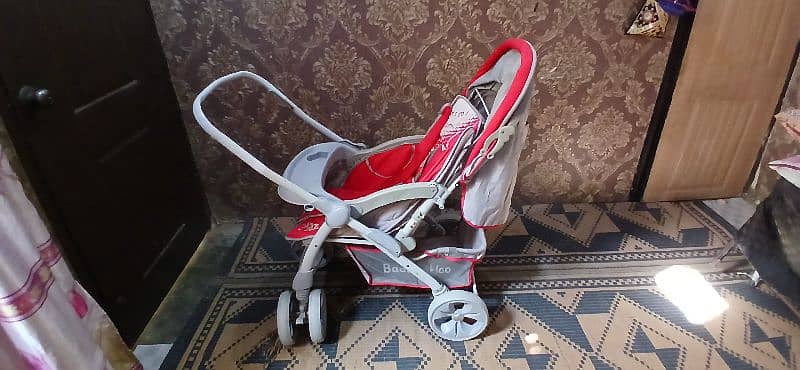 HEAVY DUTY STROLLER 3