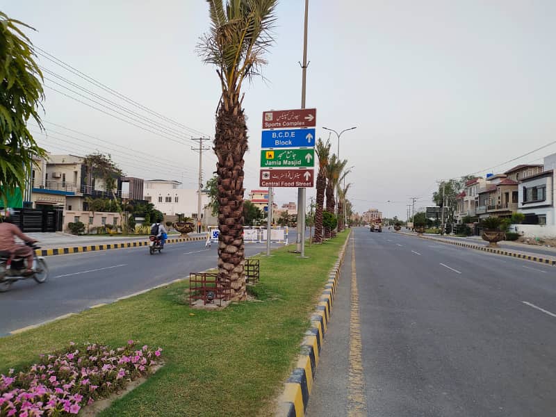 A Kanal Residential Plot Available For Sale On Hot And Prime Location 3