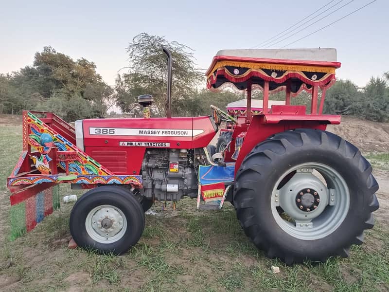 Massey Ferguson 385 Tractor Model 2018 3