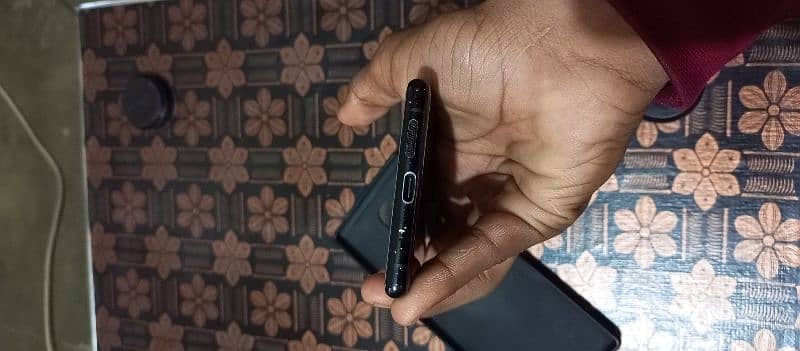 sony xperia 1 non pta 5