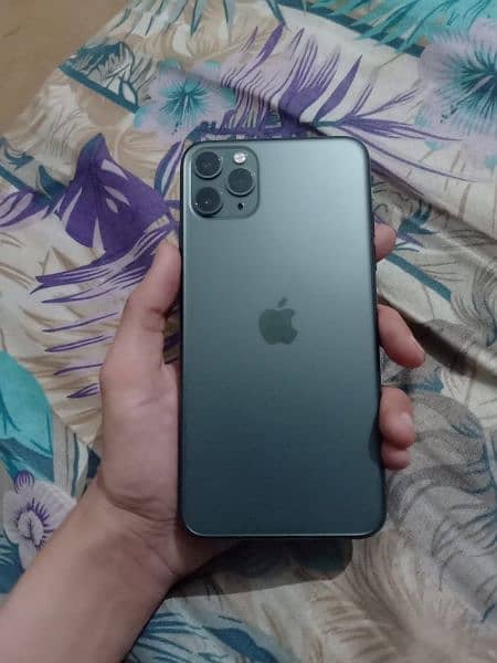 Iphone 11 pro max for sell 4