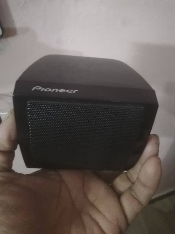 pioneer home theater 1000w new condition 0