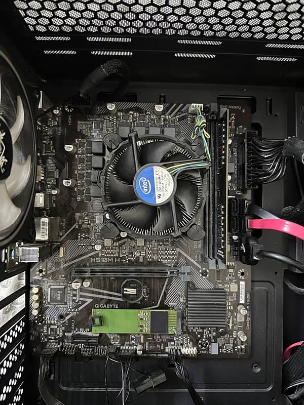 Gigabyte H510M with I5-11400F 1