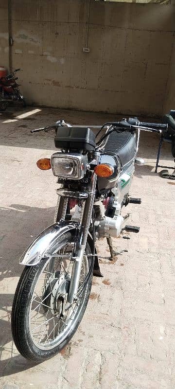 Honda 125 self start 23 modal 2