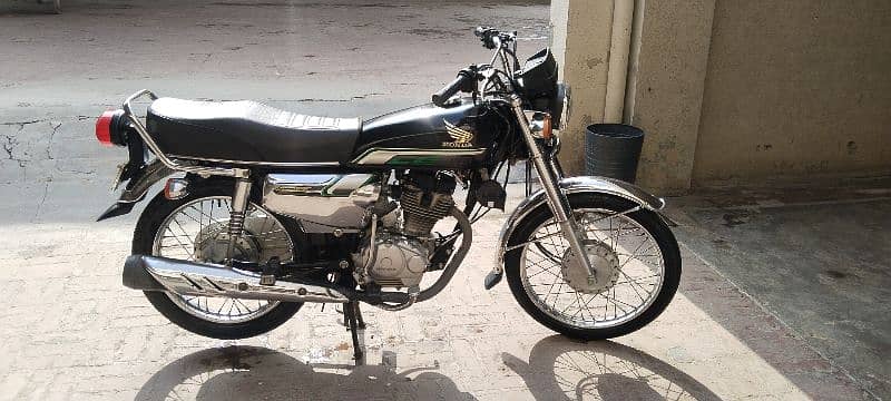 Honda 125 self start 23 modal 3