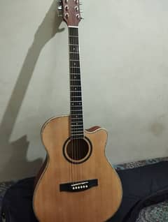 Semi Acoustic Guitar - 4 Band EQ - Perfect Condition -