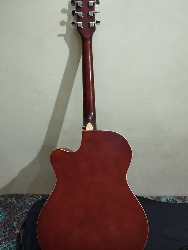 Semi Acoustic Guitar - 4 Band EQ - Perfect Condition - 3