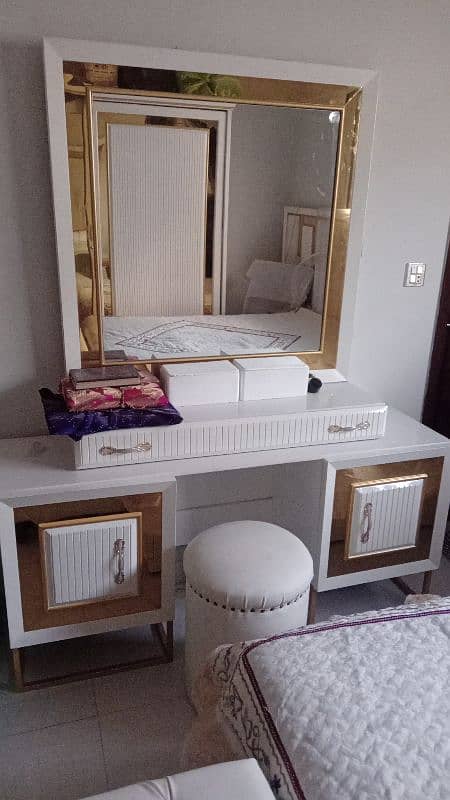 furniture | bed | dressing | cupboard 2