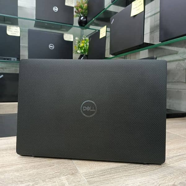 Dell Latitude 7400 Laptop, Corei5-8365U| 8th Gen, 8GB RAM, 256GB SSD 5