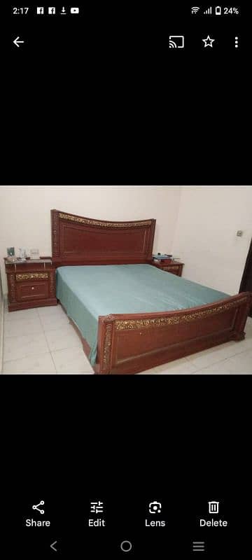 Bed for Sale 0