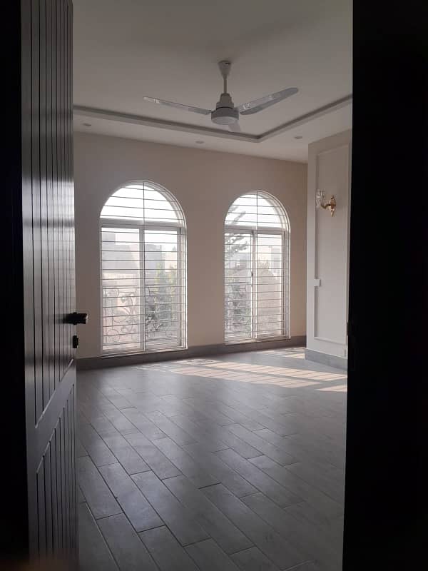 1 Kanal Brand- New Upper Portion with separate entrance for Rent in Phase 6, DHA Lahore 3