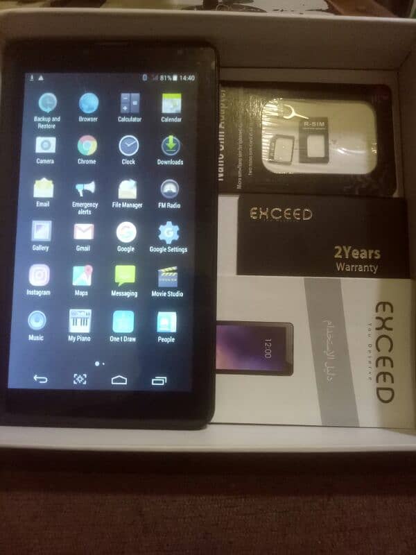 exceed tablet for sale with box 1 GB ram 8 GB rom conditon ap k samnay 3