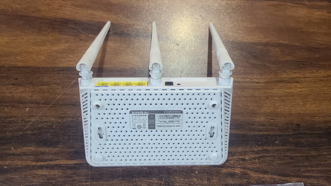 Tenda F3 Fast Ethernet Router Wireless 300M in Pakistan | Branded Used 15