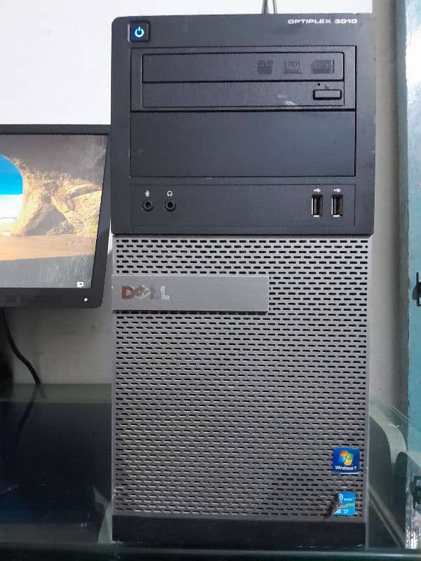 Core i5 3rd  Gen PC, LCD monitor, Accessories 6