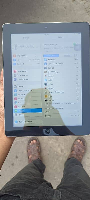 ipad4 11560mah all ok all original good timing urgent sale 1