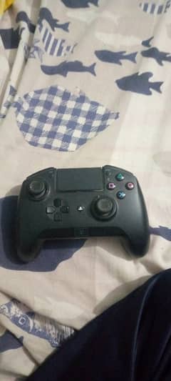 PS4 used controller