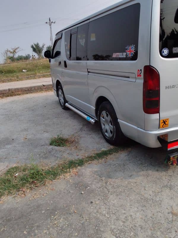 Toyota hiace 6