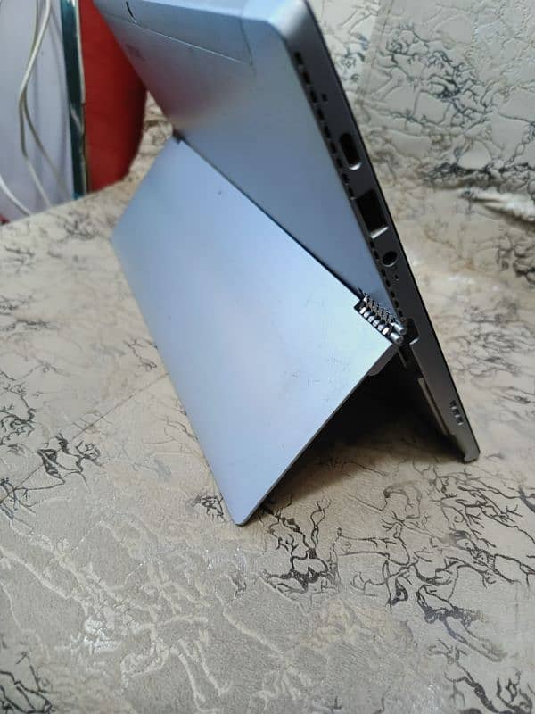 lenovo i5_ 7th generation 1