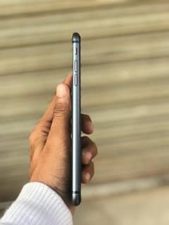 Iphone 8 plus 64gb non pta exchange possible