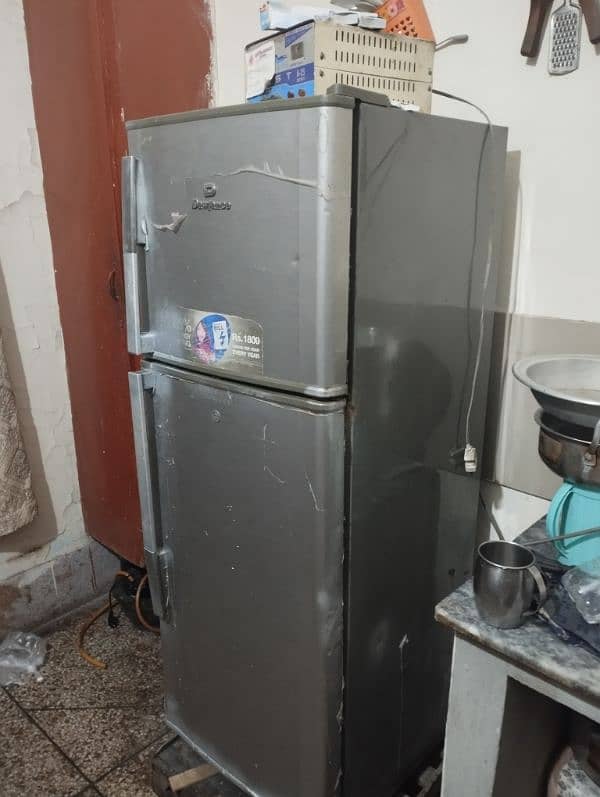 DAWLANCE REFRIGERATOR MODEL#(9144_ EF) 4