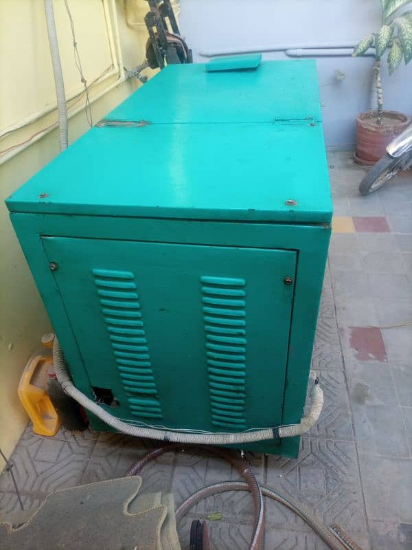 APS Generator good condition USA American 3