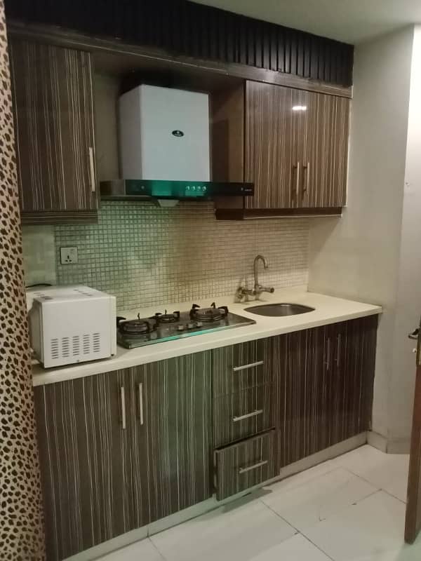 1BED STUDIO FURNISHED APORTMENT IS AVAILABLE FOR RENT IN SECTOR B BAHRIA TOWN LAHORE 1