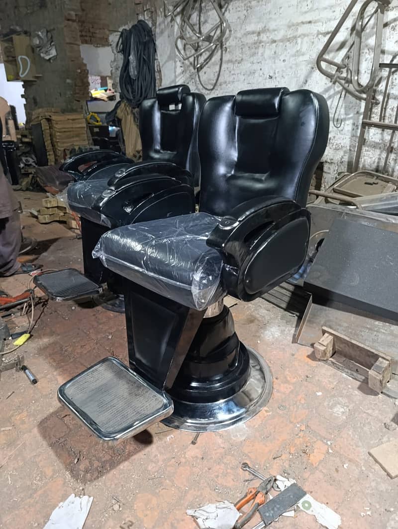 Shampoo unit/Massage bed/Cutting chair/Troly/Saloon chair 15