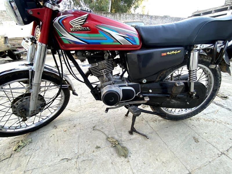 Honda 125 (2019) 1