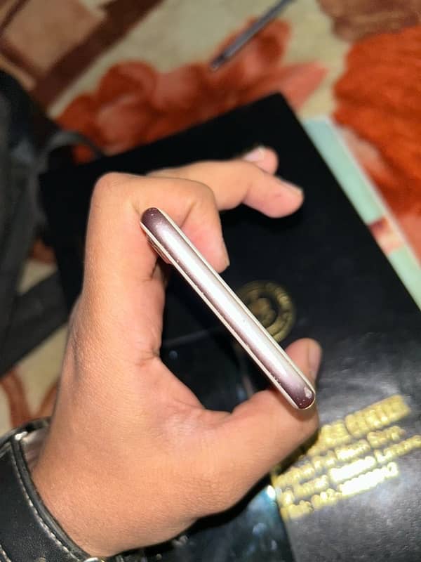 IPHONE 7 128 GB PTA APRROVED 3