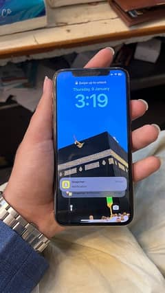 iphone 11 pro back broken health 79 panel change but original 64 gb