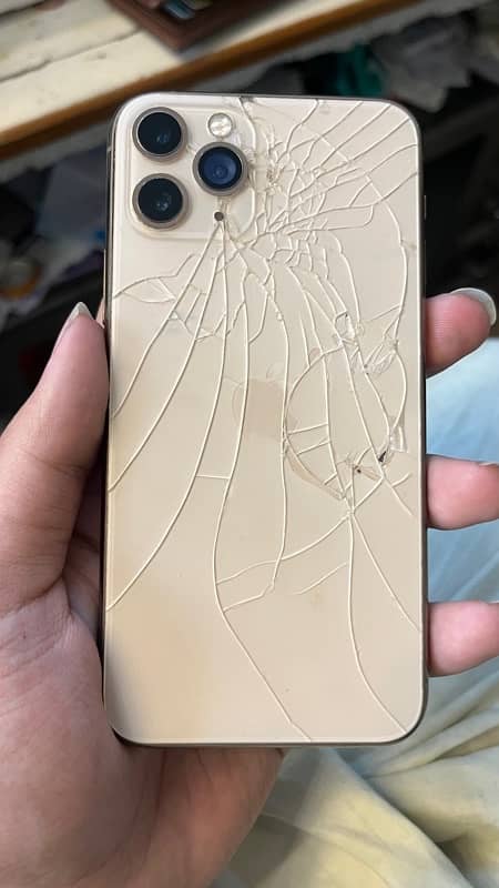 iphone 11 pro back broken health 79 panel change but original 64 gb 4