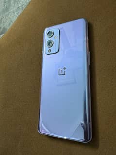 OnePlus 9 With 12GB Ram And 256GB Storage