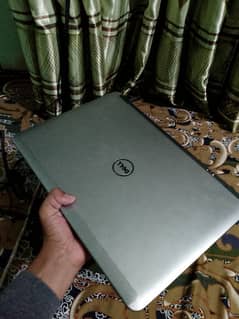 Dell laptop sale  with original charger urgent  sale guyzzzz