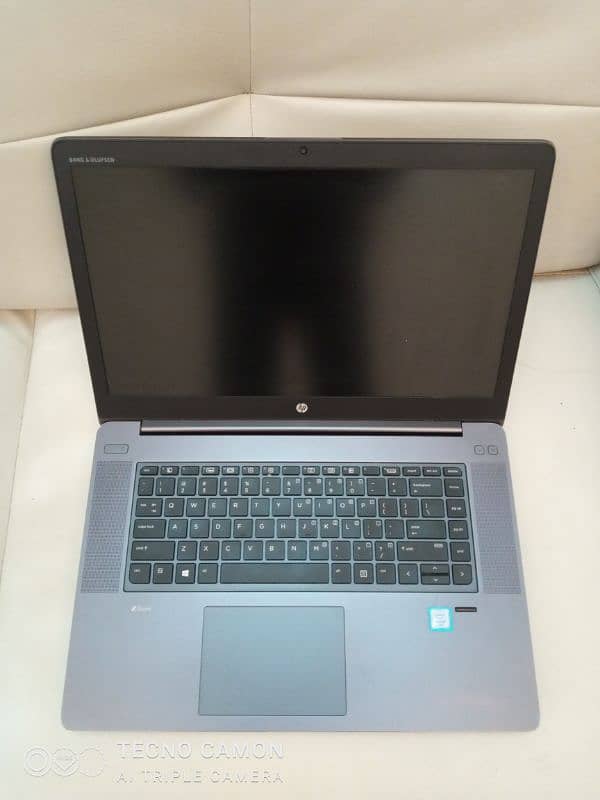 Hp zbook studio g3 16gb ram 512nvme 0