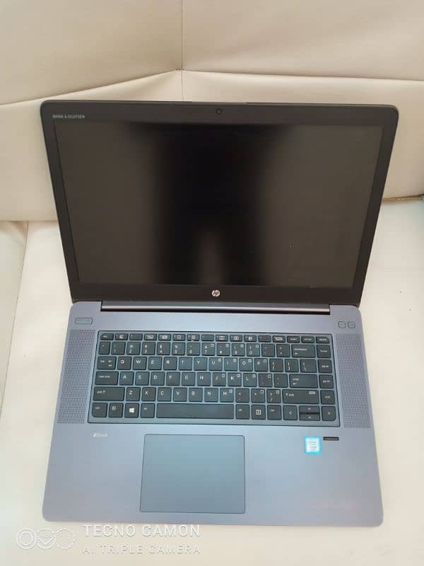 Hp zbook studio g3 16gb ram 512nvme 1